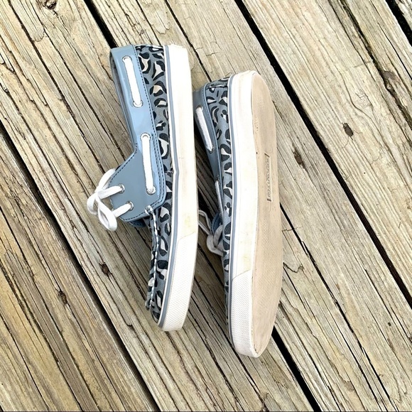 Animal Print Sperry’s Size 9.5 M - Picture 6 of 8